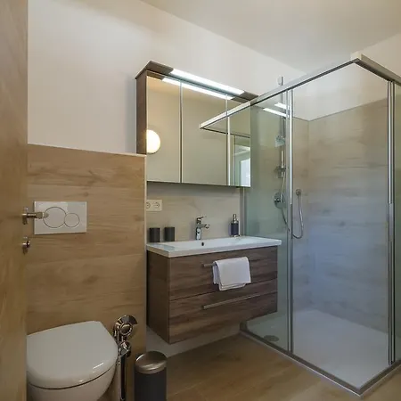 Dahoam アパート フルプメス